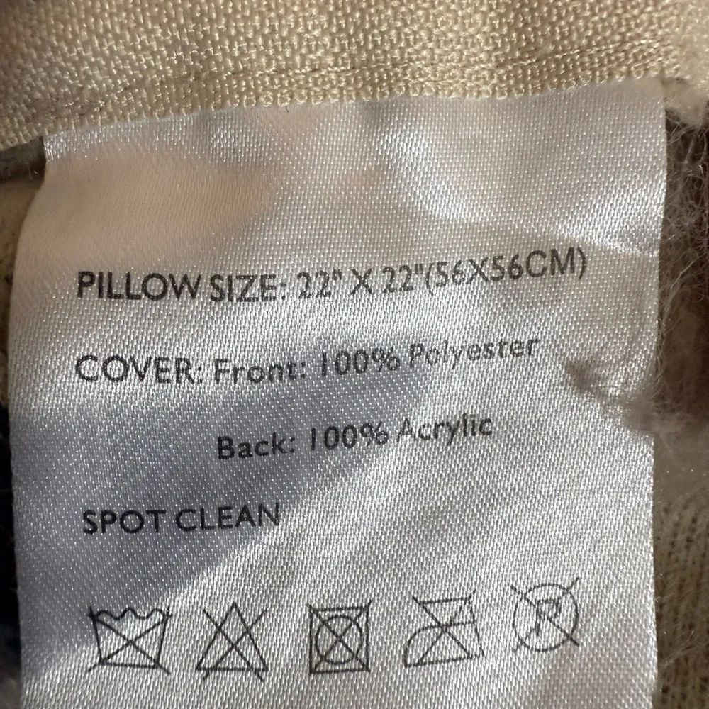 LOLOI Two Pillow Covers 22 X 22 Blue Off White Woven Boho‎ Tribal Zip Closure